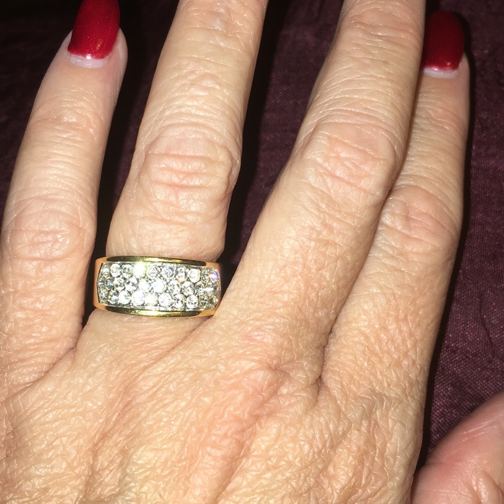 💚31 stones goldtone wide band